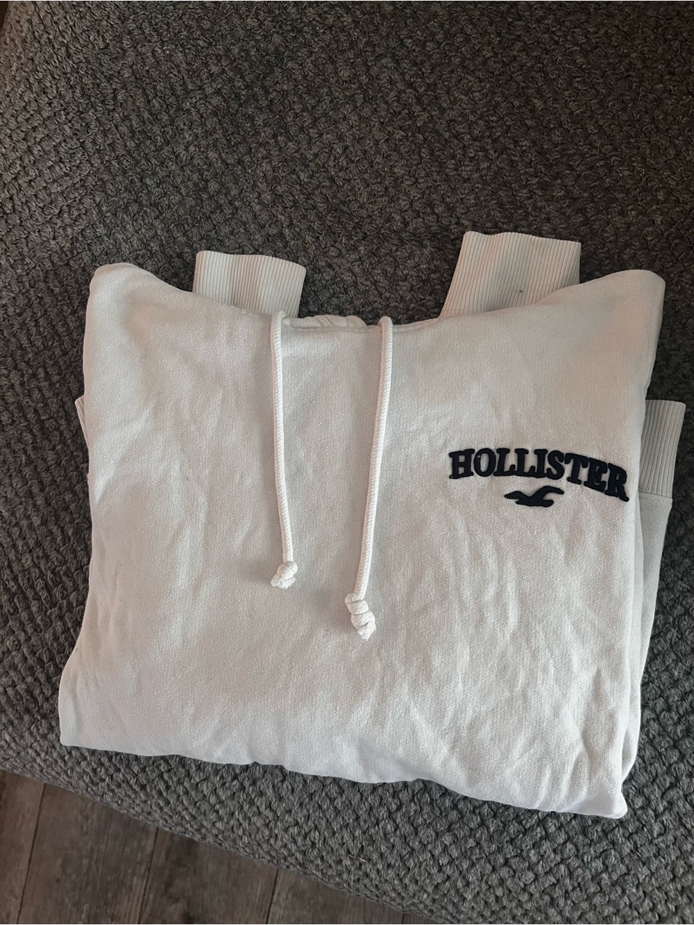 Hollister White Pullover Hoodie with Navy Logo